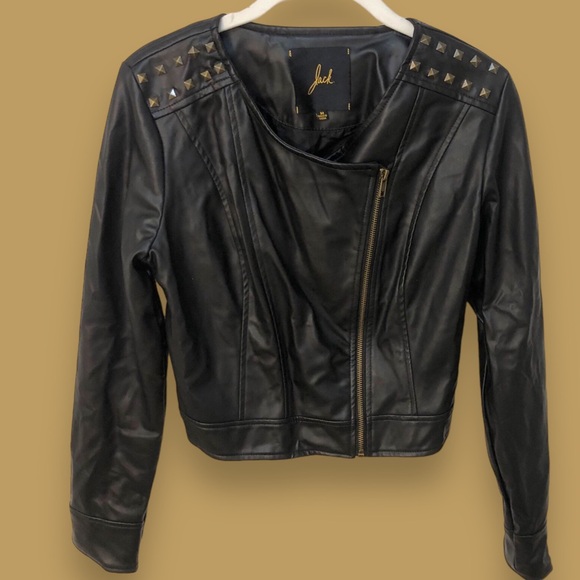 Jack by BB Dakota Vegan Leather Cropped Studded Moto Jacket, women's medium - Picture 3 of 9